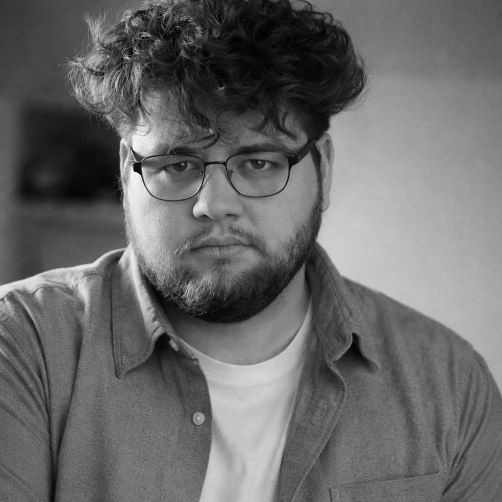 Edison Carrillo profile